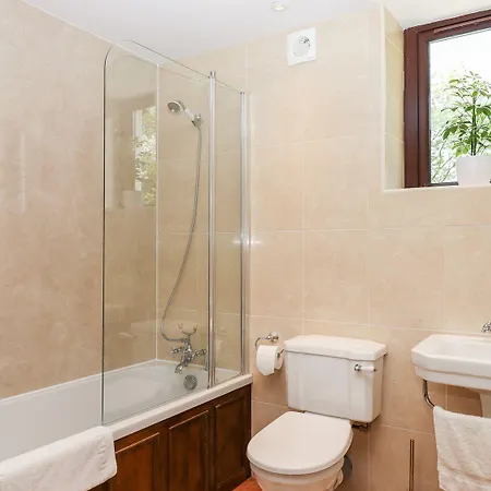 Сasa de vacaciones Nempnett Bristol